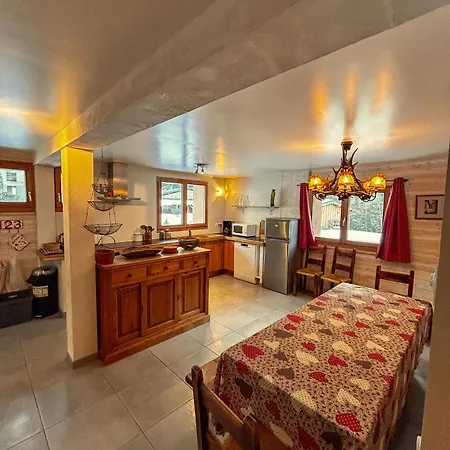 La Savoyarde Apartment Peisey-Nancroix