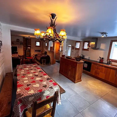 Apartment La Savoyarde